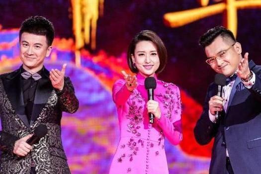 央视主持人张蕾和老公,央视主持人的甜蜜人生