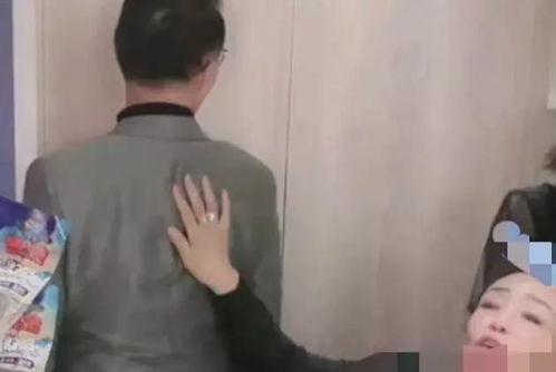 汪爸在直播间爆料视频是真的吗,汪爸直播间爆料视频真实性揭秘