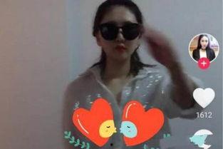 D真空上学在线播放,揭秘虚拟教育新篇章