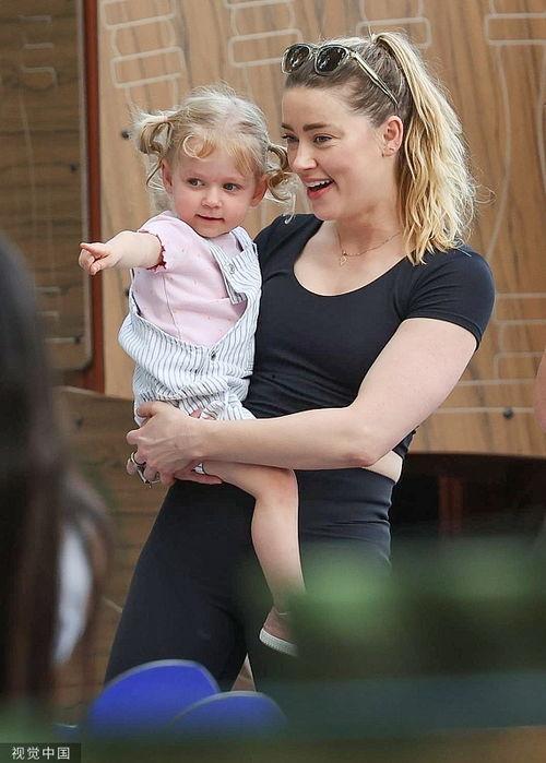 kayla paige 日本,日本之旅的精彩篇章