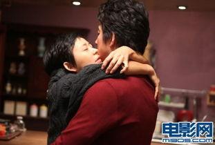 韩国 两个女人在线播放,两位女性主播的在线互动直播盛况